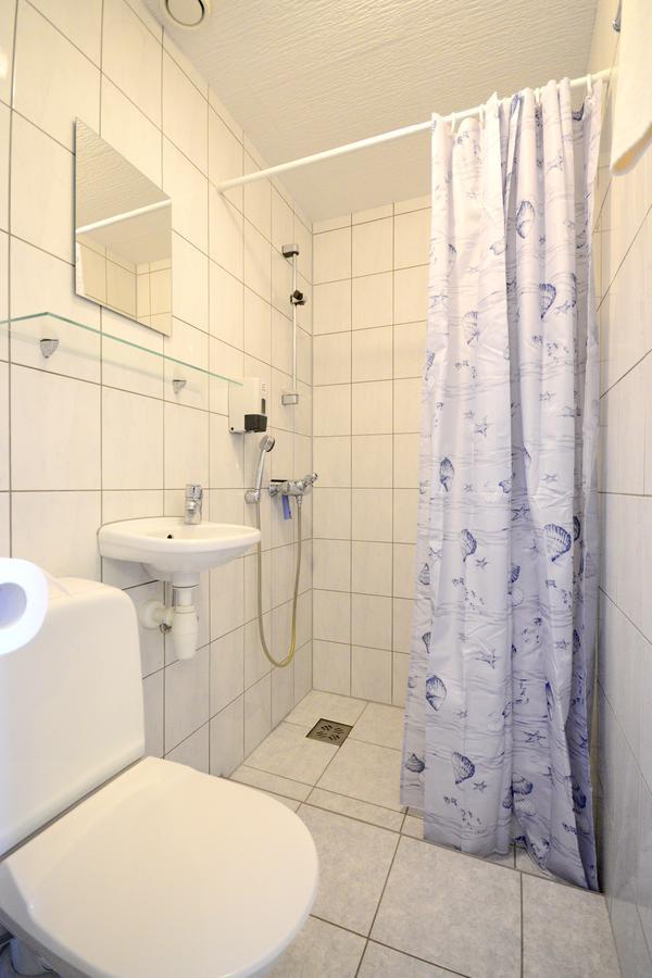Aisa Guesthouse بارنو المظهر الخارجي الصورة